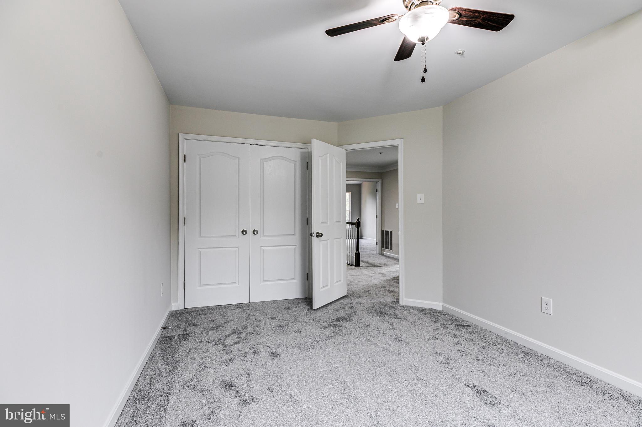 NORTHRIDGE - Residential