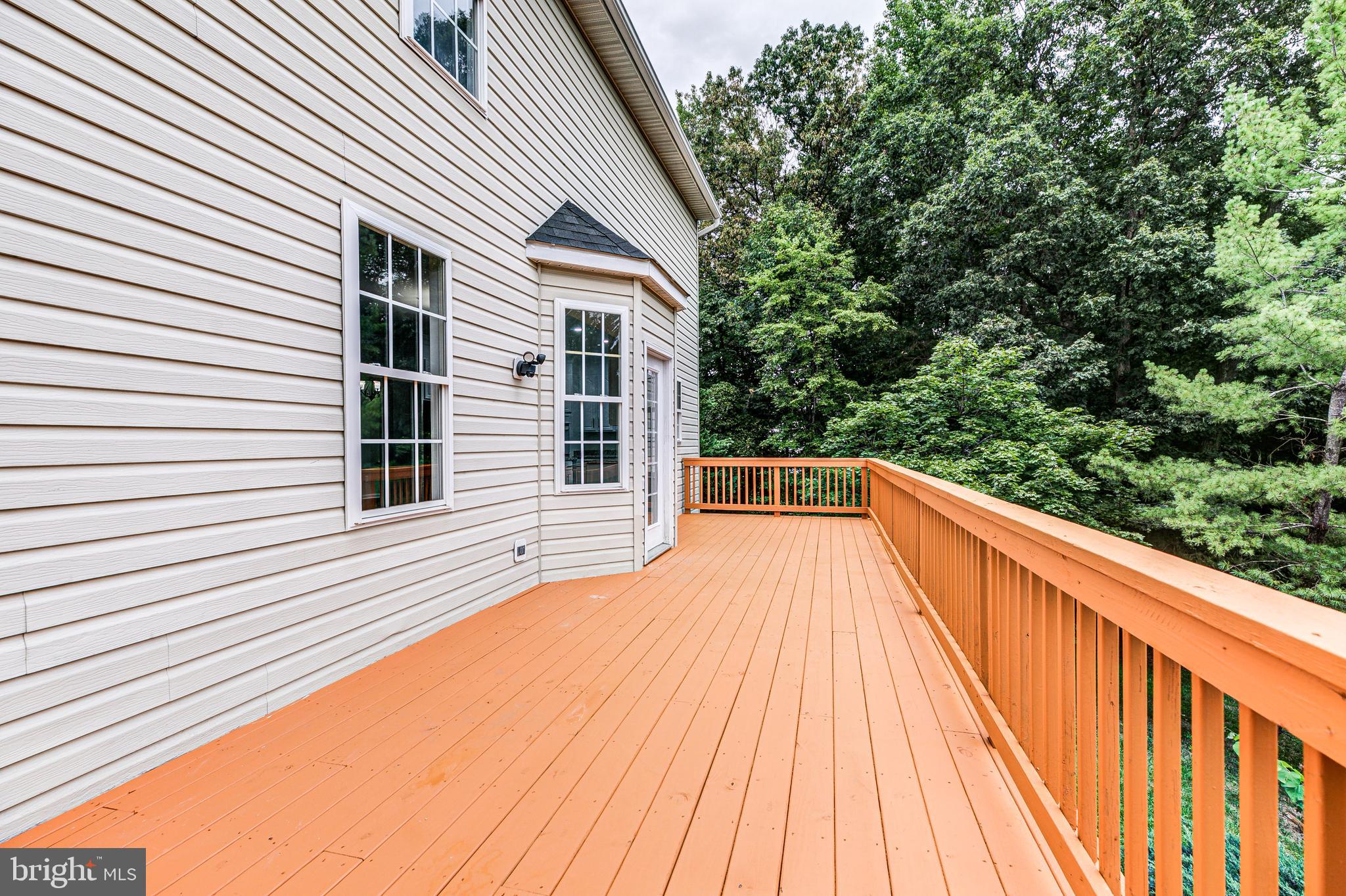 NORTHRIDGE - Residential