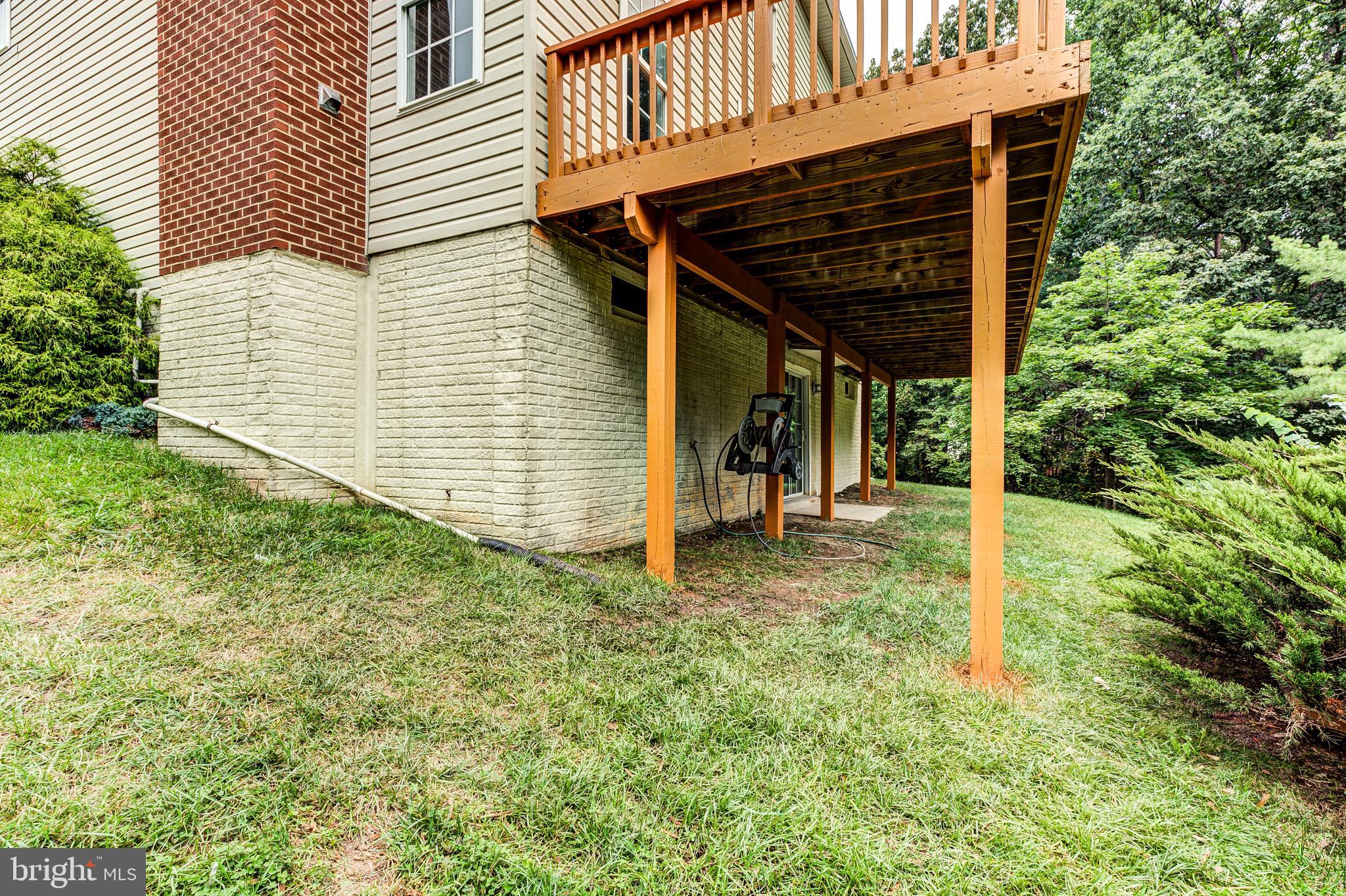 NORTHRIDGE - Residential