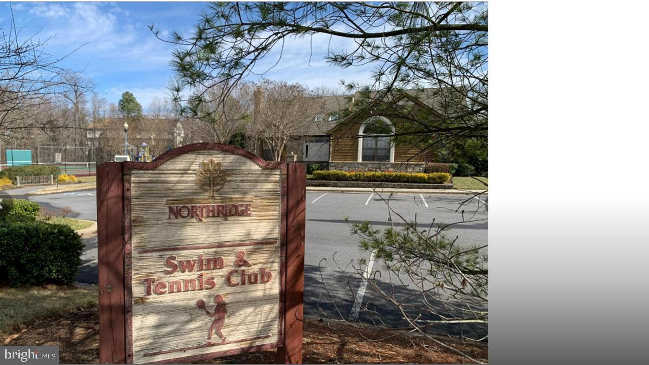 NORTHRIDGE - Residential