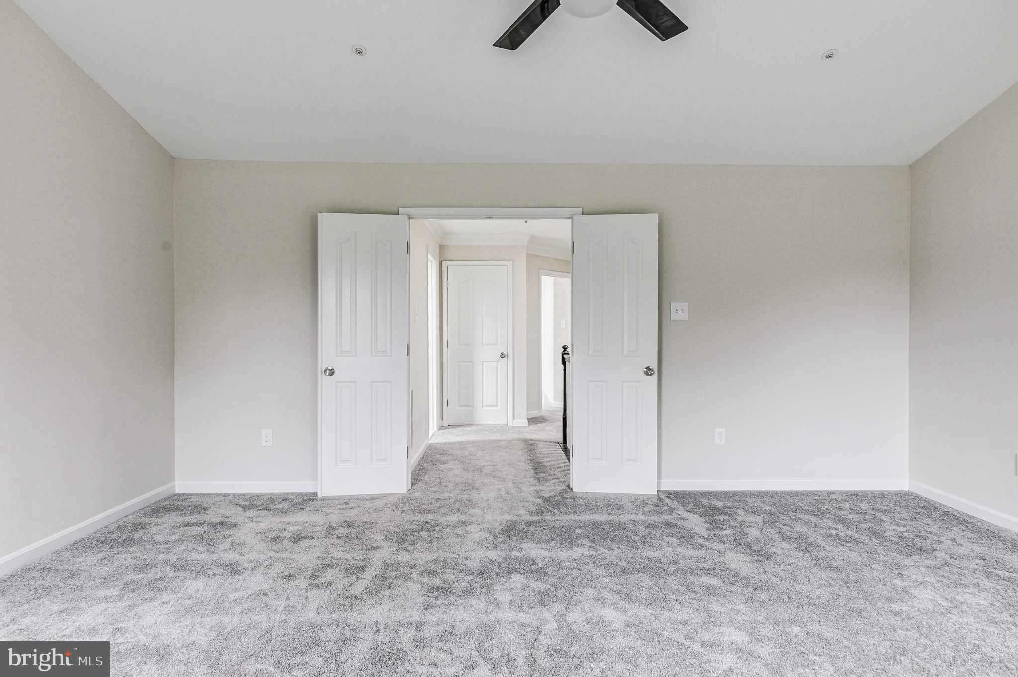 NORTHRIDGE - Residential