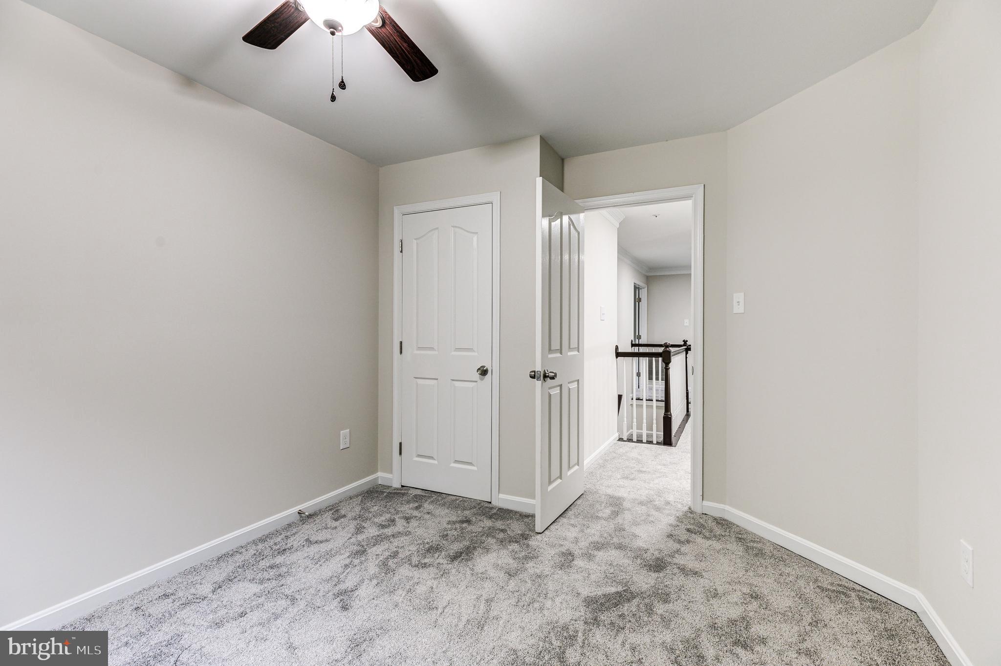 NORTHRIDGE - Residential