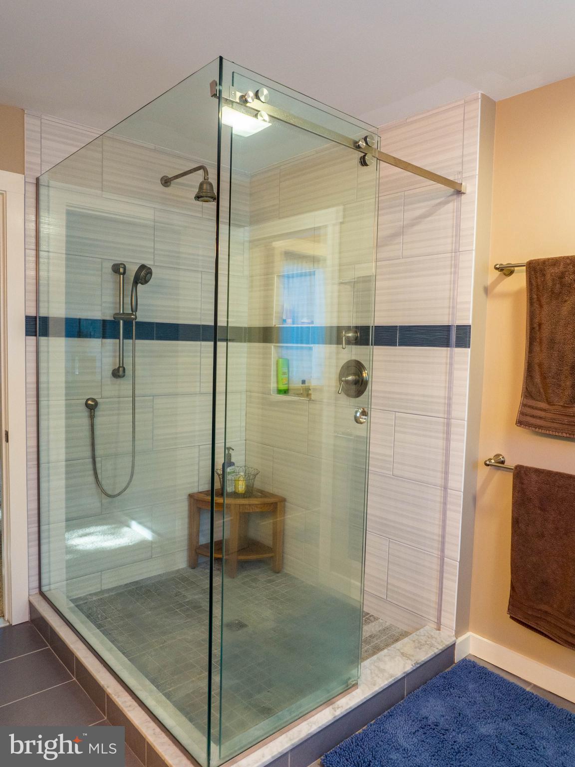 LARKINGTON - Residential