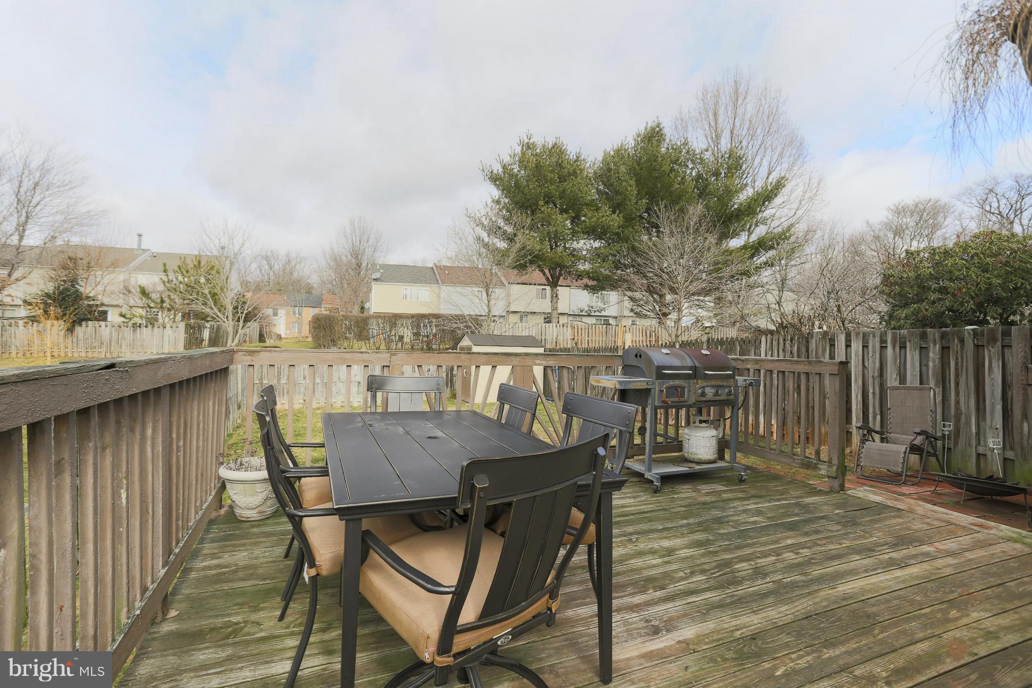 CROSBY HILL - Residential