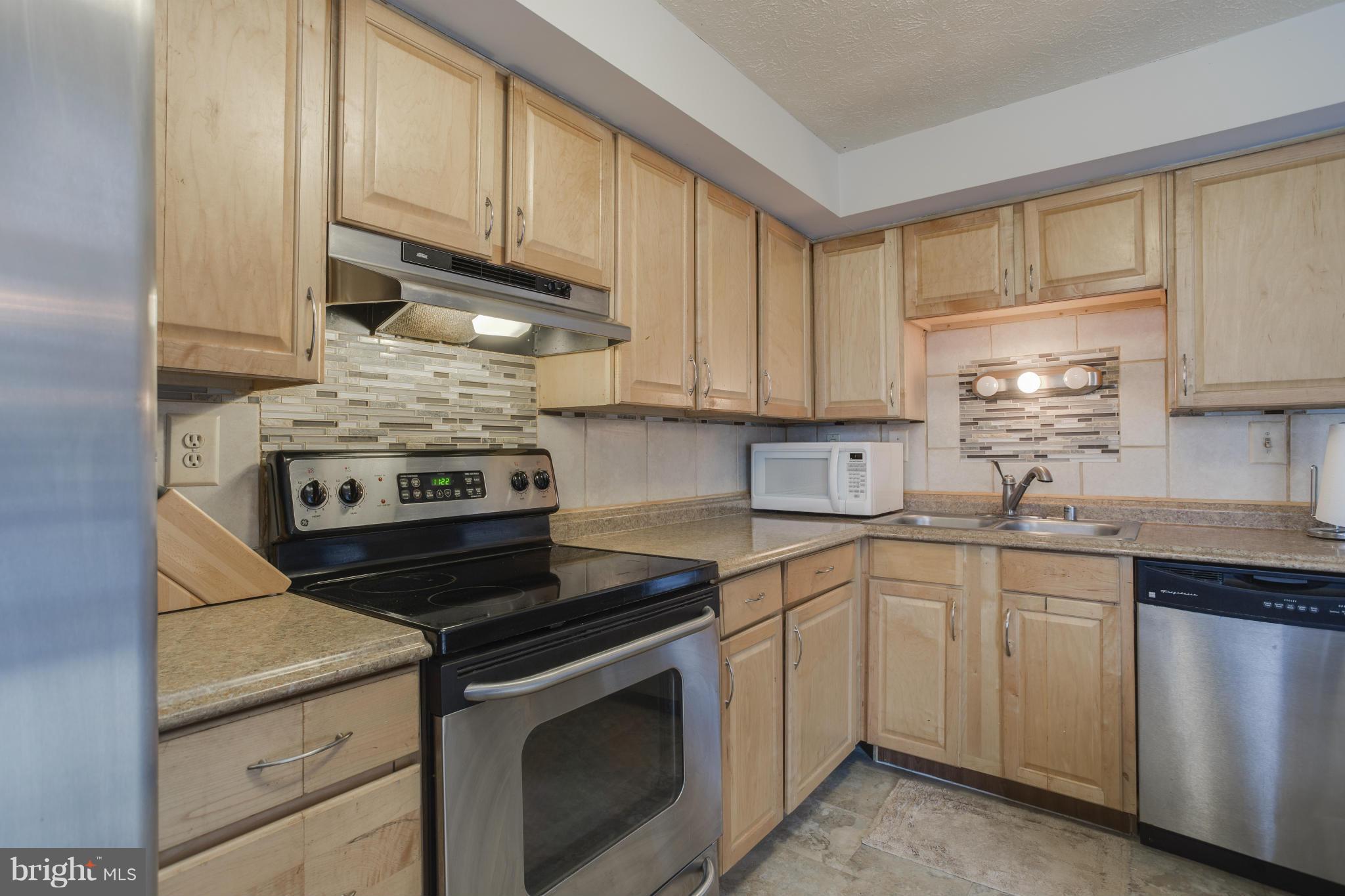 CROSBY HILL - Residential