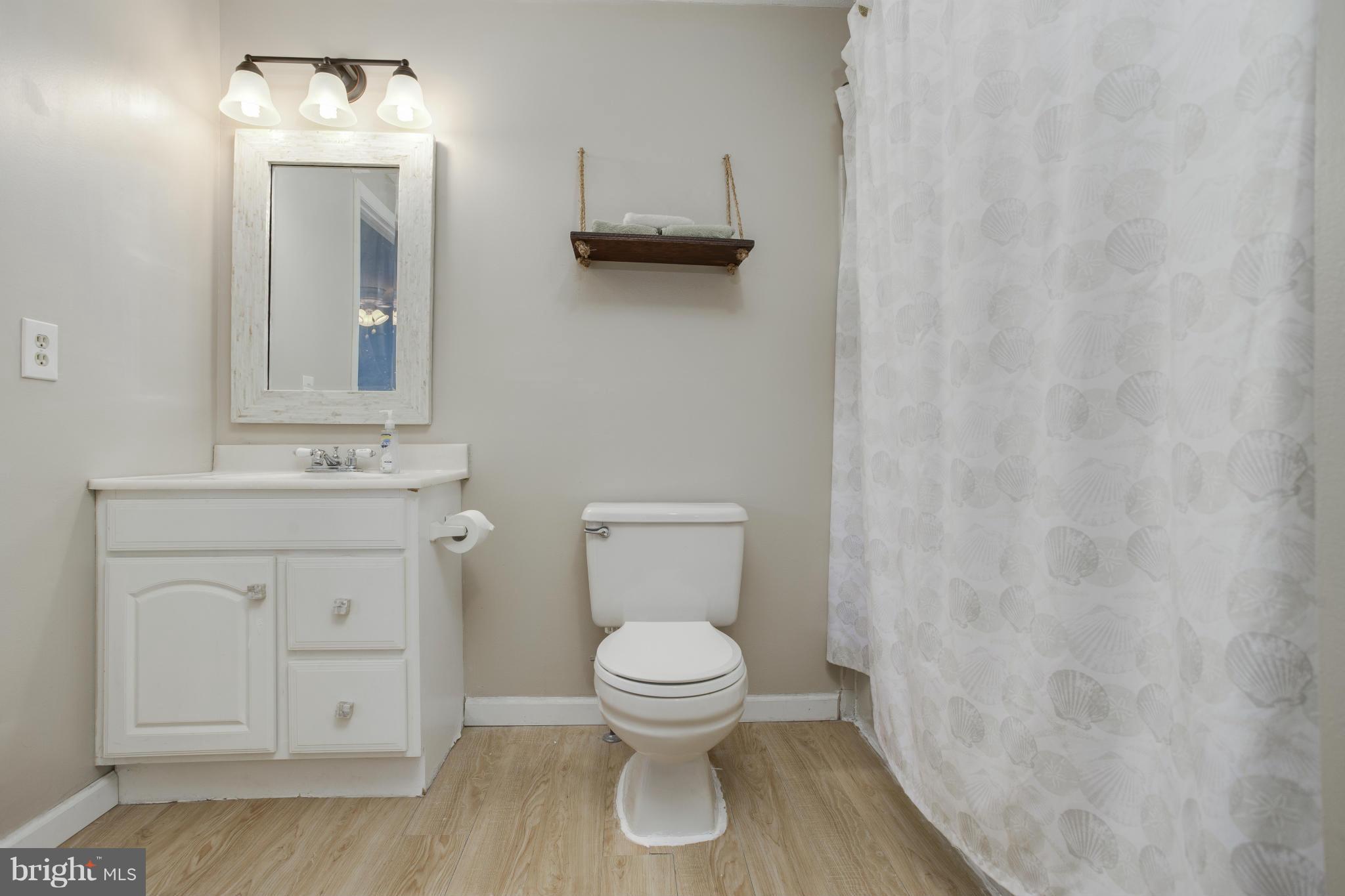 CROSBY HILL - Residential