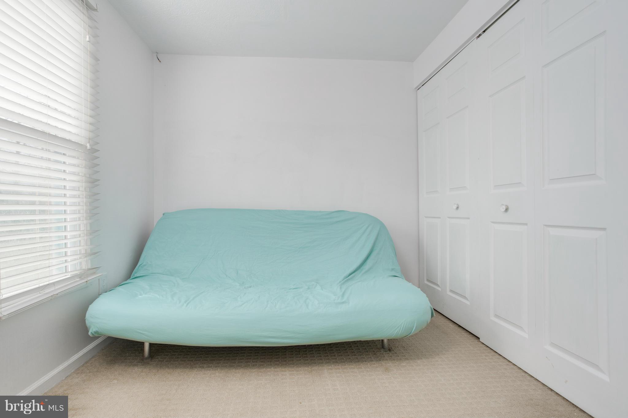 CROSBY HILL - Residential