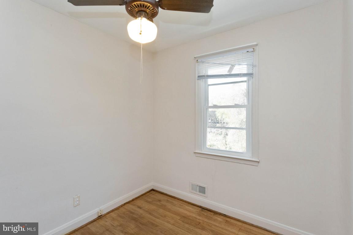 LAURAVILLE HISTORIC DISTRICT - Residential