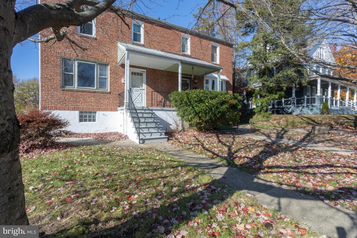 LAURAVILLE HISTORIC DISTRICT - Residential