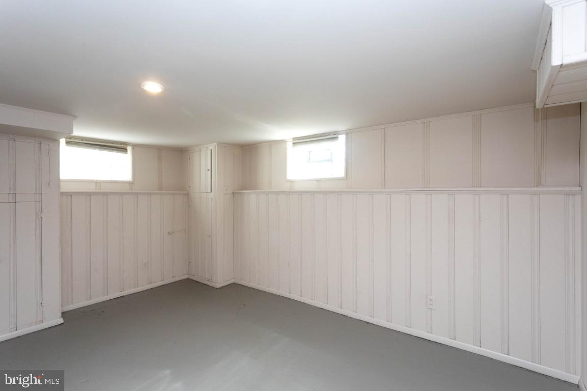 LAURAVILLE HISTORIC DISTRICT - Residential