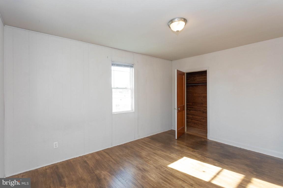 LAURAVILLE HISTORIC DISTRICT - Residential