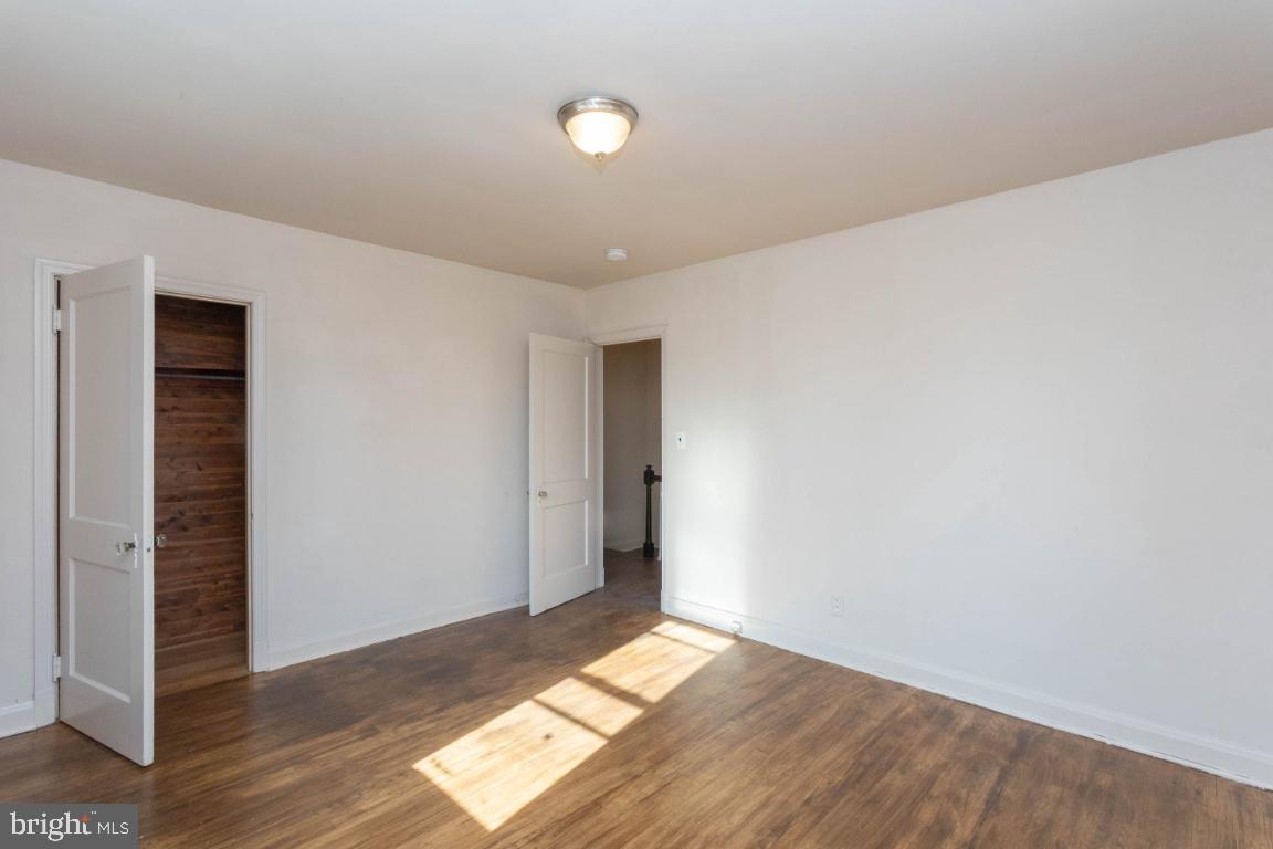 LAURAVILLE HISTORIC DISTRICT - Residential