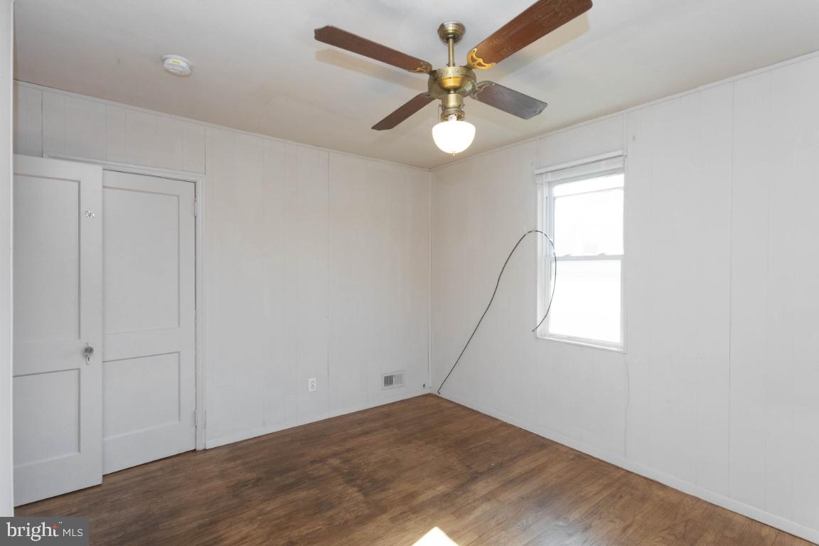 LAURAVILLE HISTORIC DISTRICT - Residential