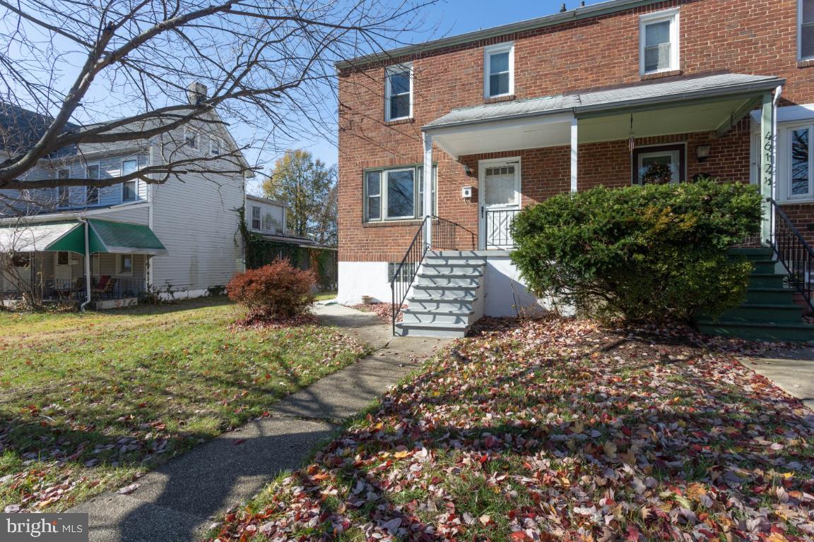 LAURAVILLE HISTORIC DISTRICT - Residential