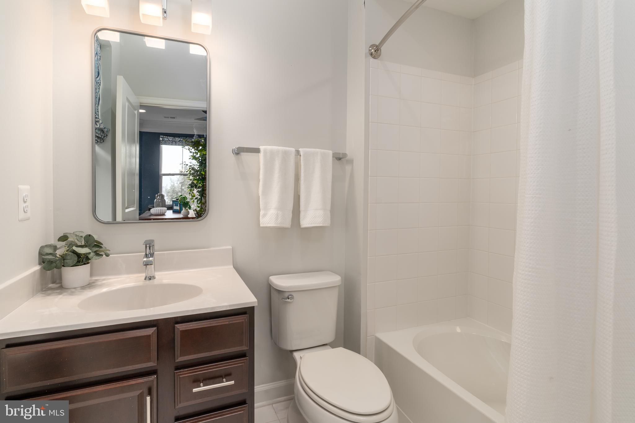 POTOMAC OVERLOOK AT NATIONAL HARBOR - Residential