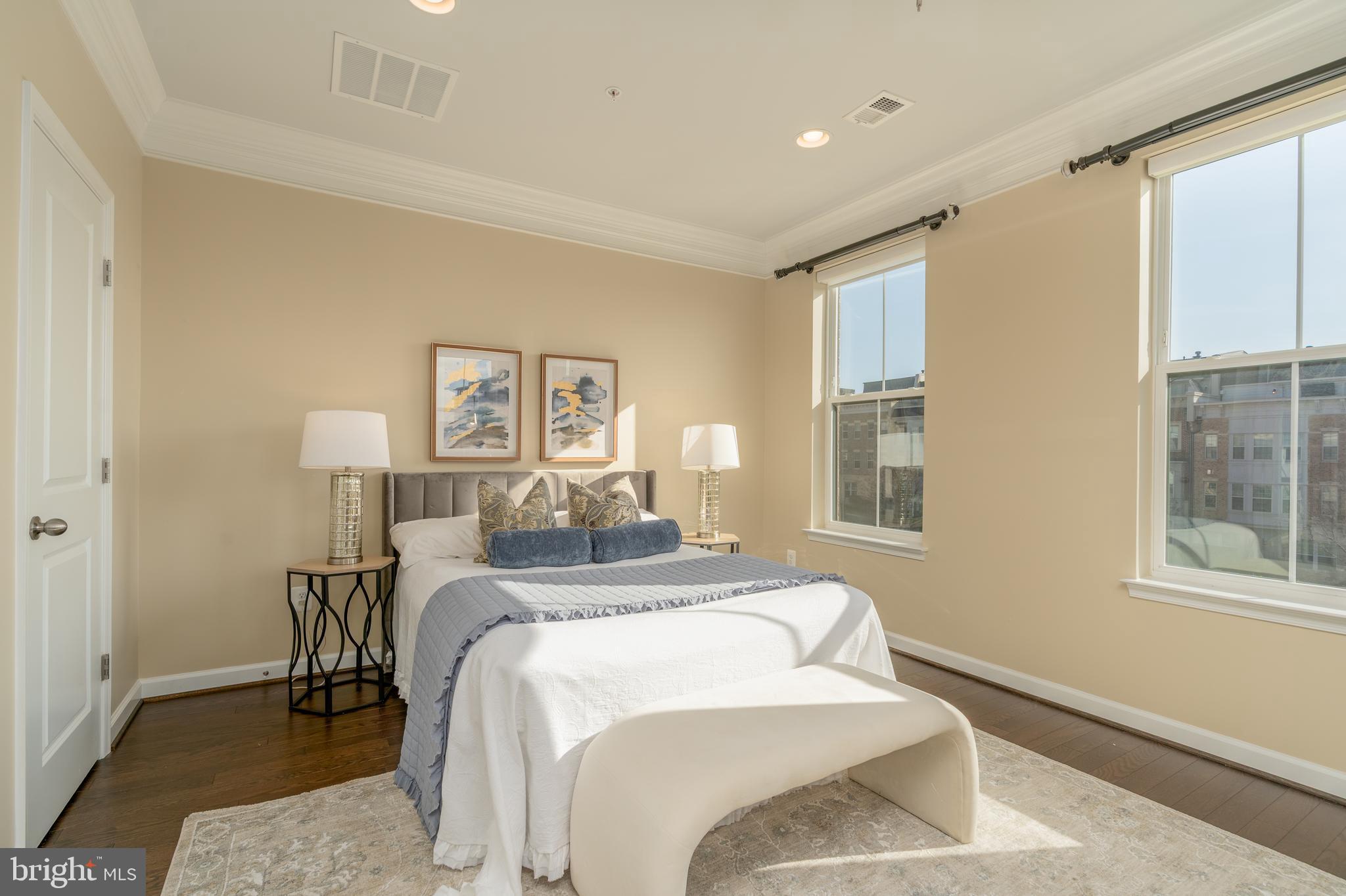 POTOMAC OVERLOOK AT NATIONAL HARBOR - Residential