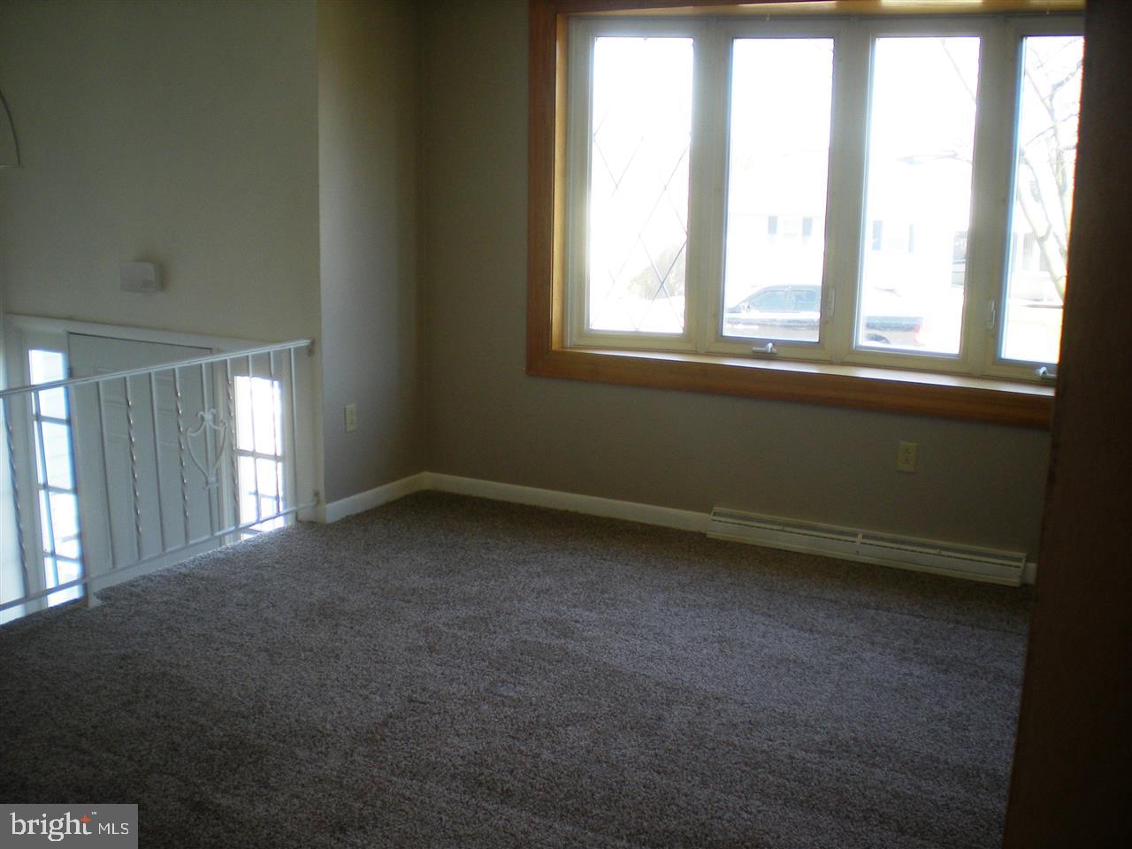 TWIN PINES - Residential