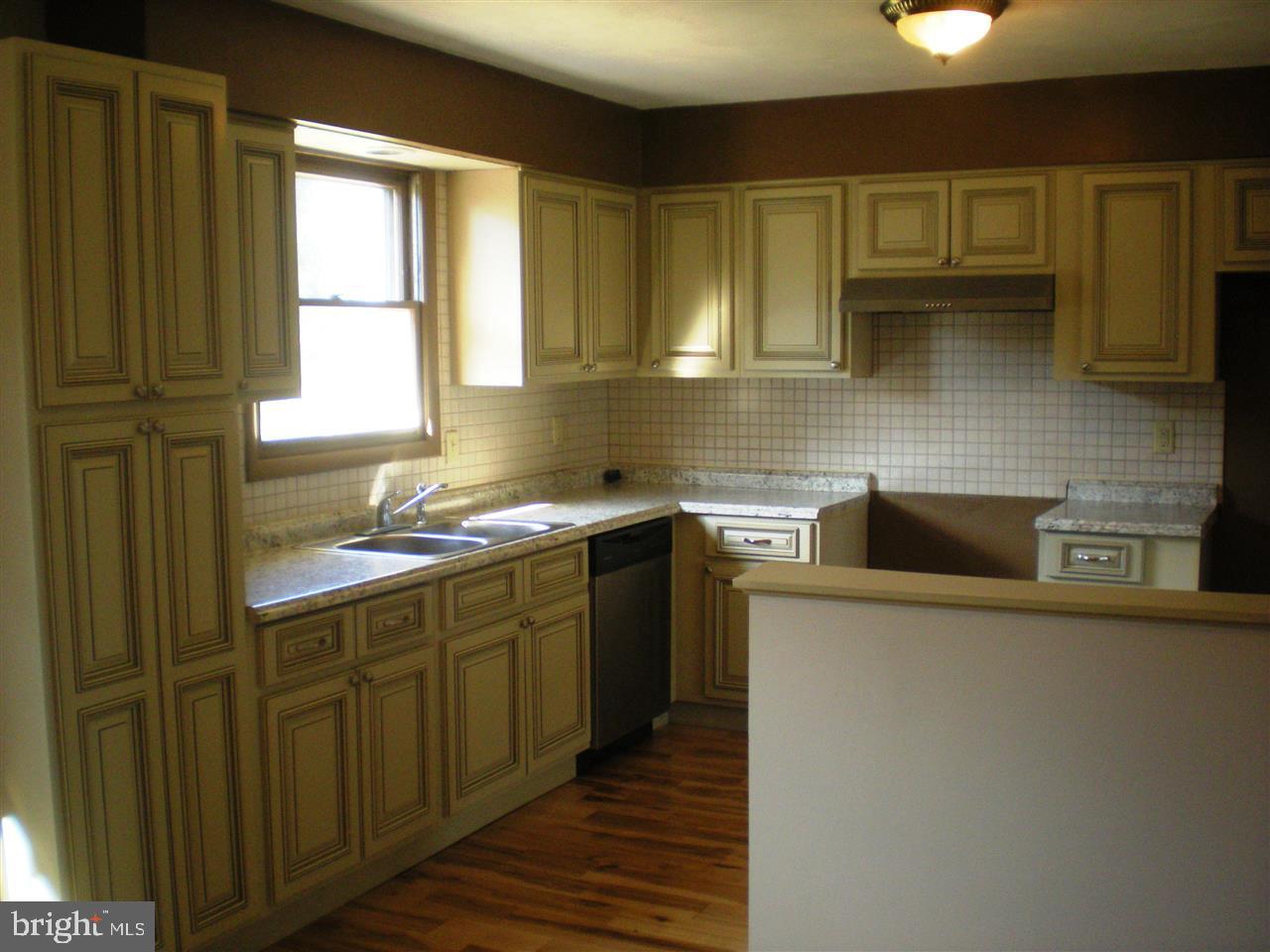 TWIN PINES - Residential