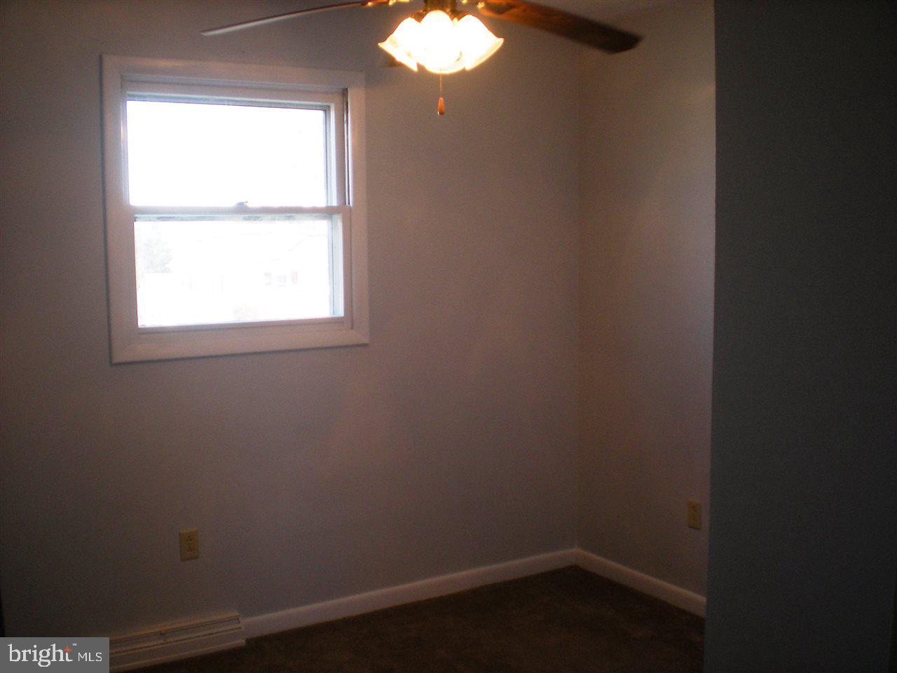 TWIN PINES - Residential