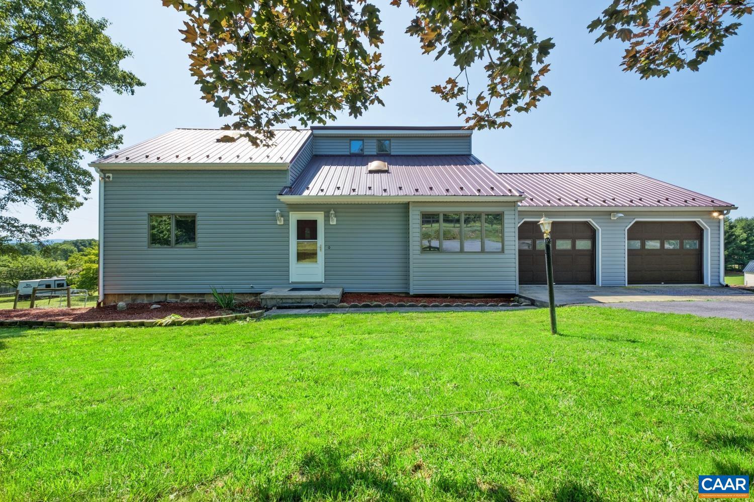 634 AUGUSTA FARMS RD