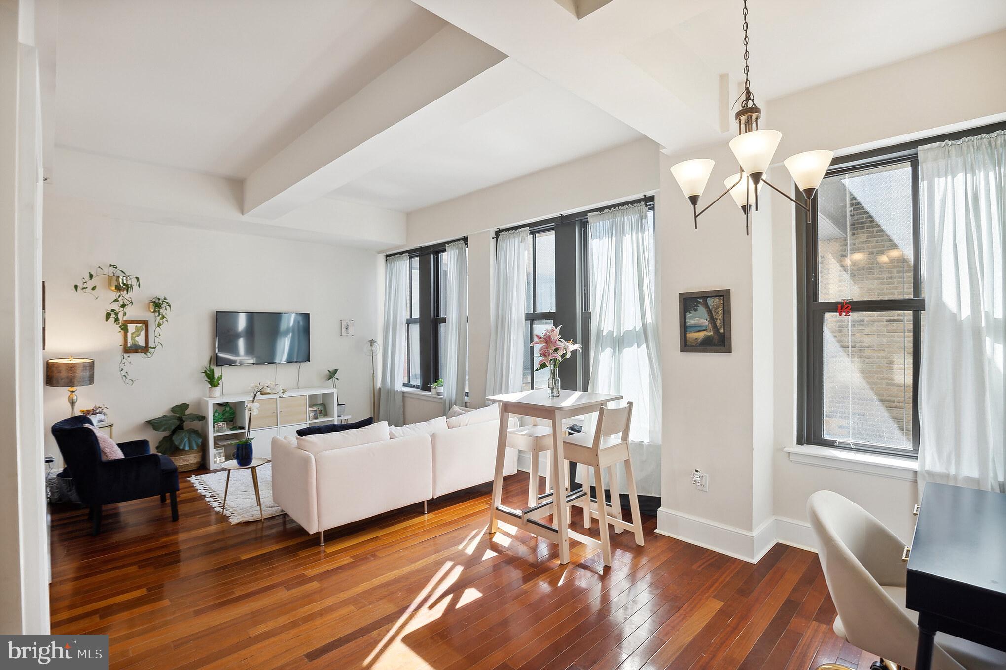 RITTENHOUSE SQUARE - Residential Lease