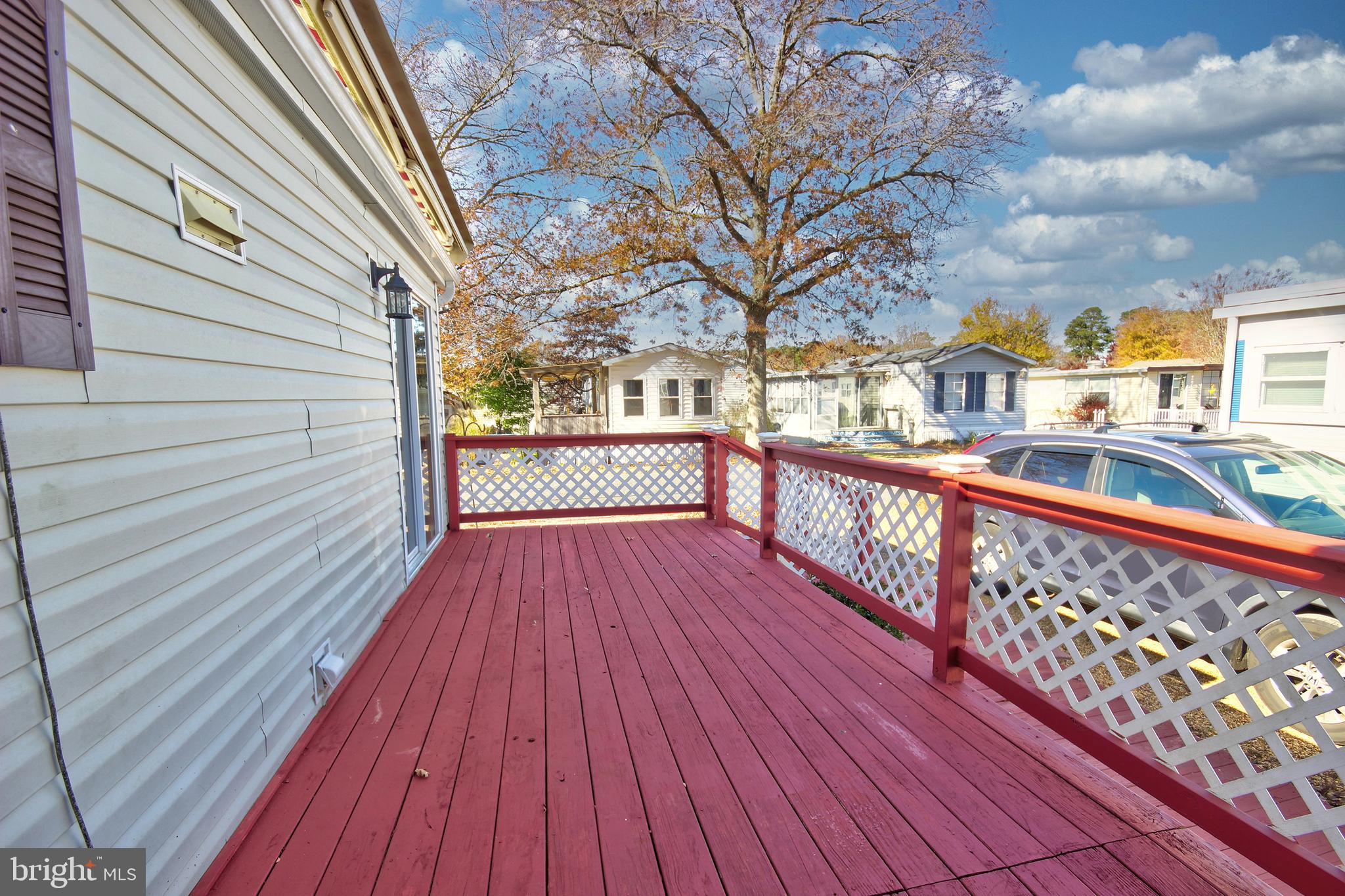 WHITE HORSE PARK I - Residential