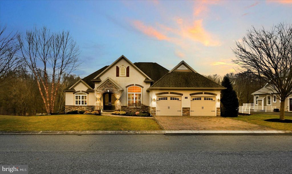 Photo of 120 STILLCREEK RD, MILLERSVILLE, PA 17551 (MLS # PALA2029400)