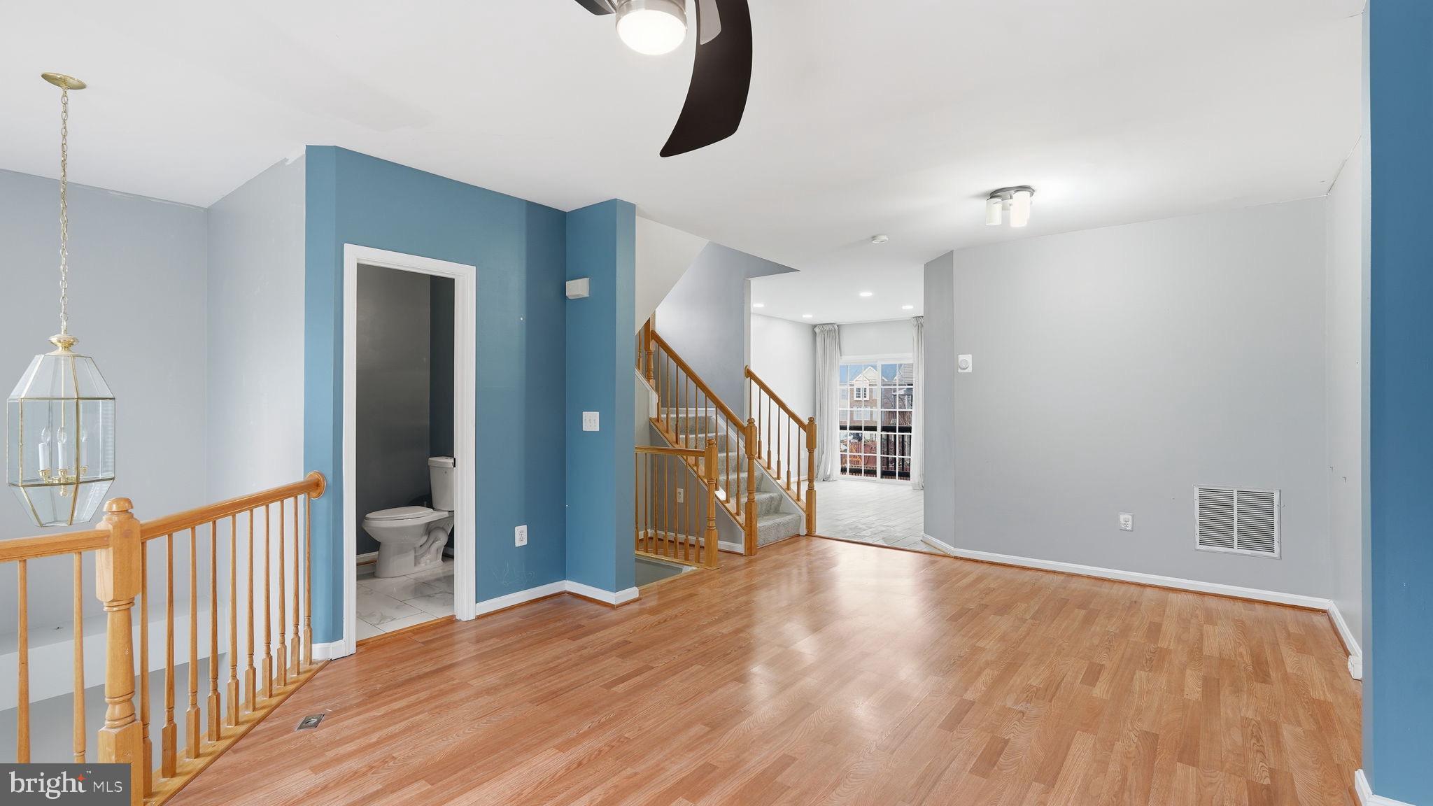 AZALEA WOODS - Residential