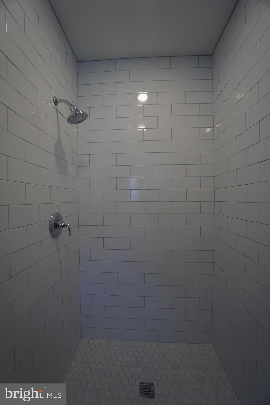 EAST MT AIRY - Residential Lease