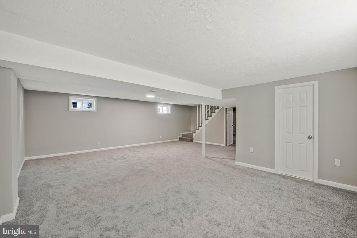 BRADBURY HEIGHTS - Residential