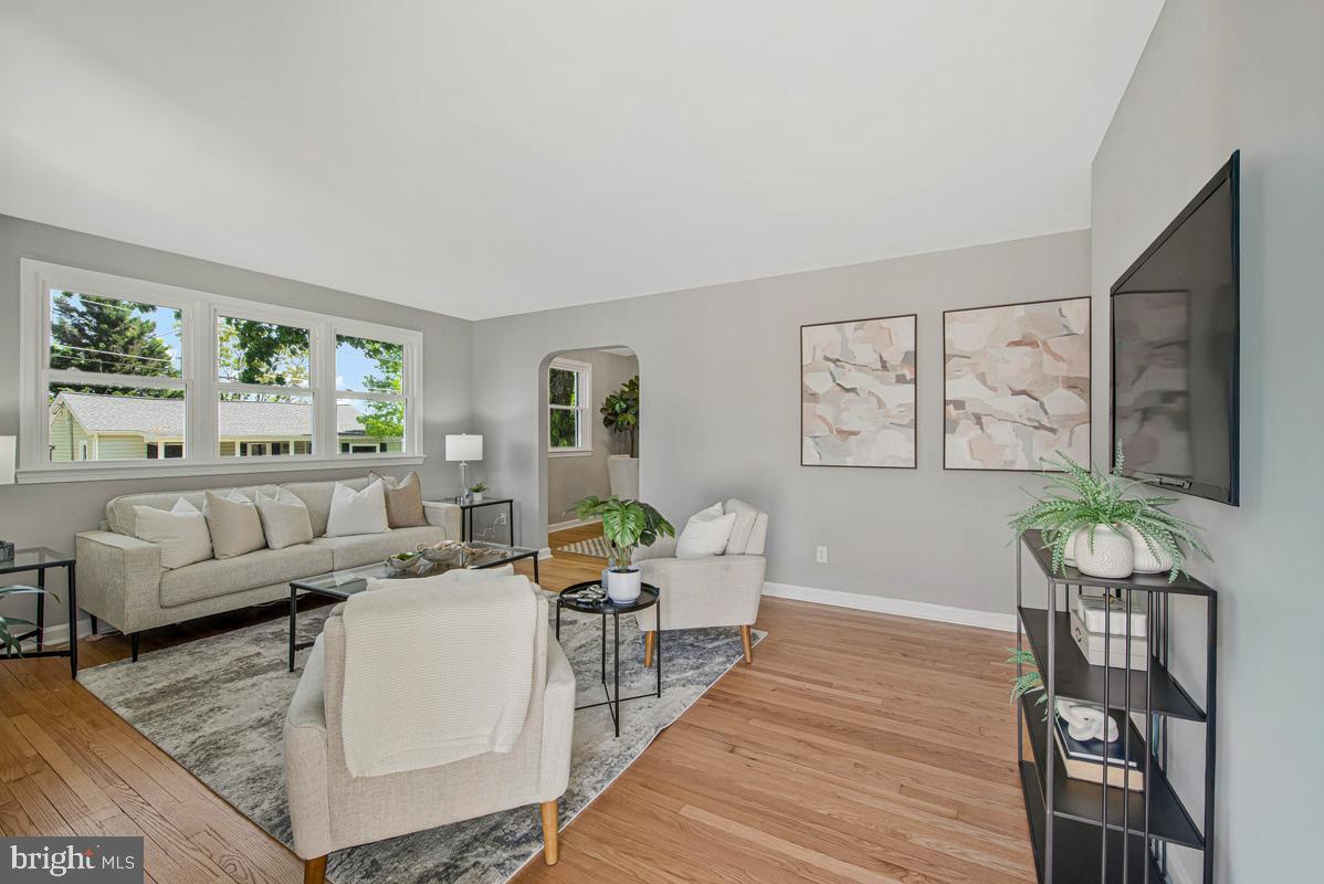 BRADBURY HEIGHTS - Residential