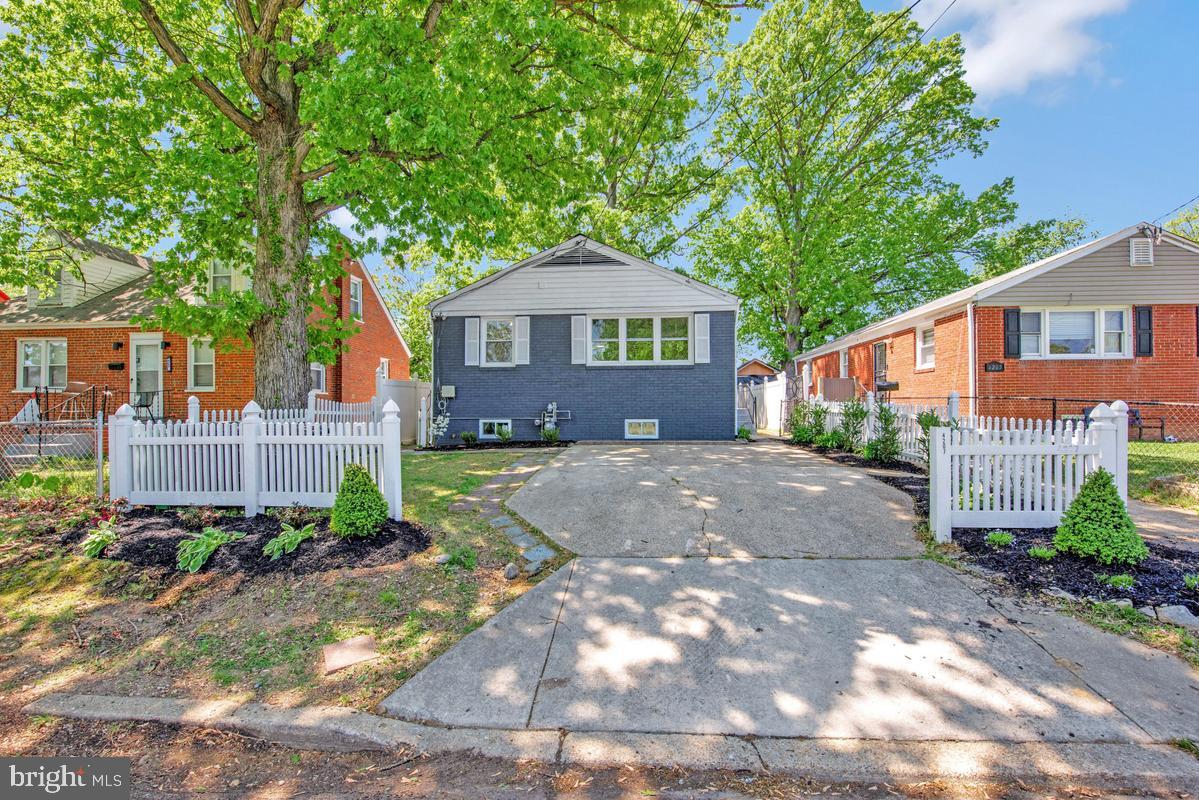 BRADBURY HEIGHTS - Residential