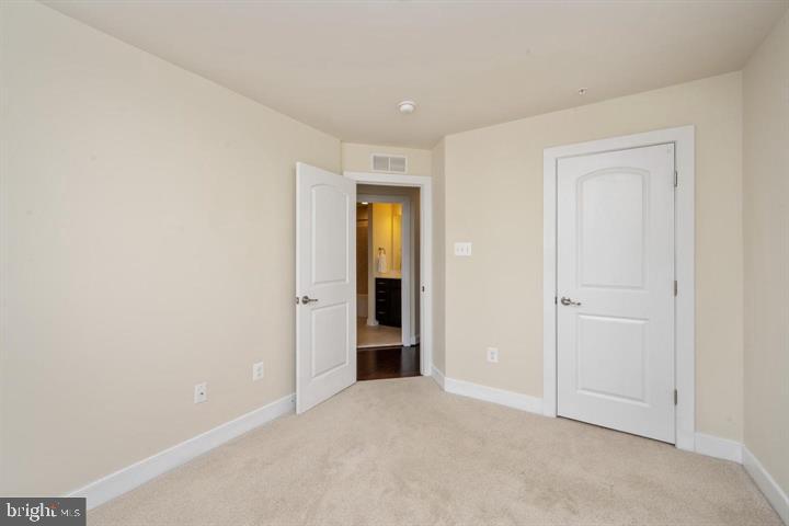 CROWN FARM - Residential Lease