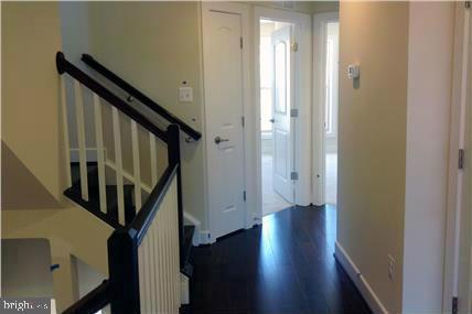 CROWN FARM - Residential Lease