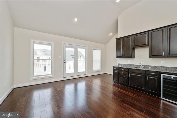 CROWN FARM - Residential Lease