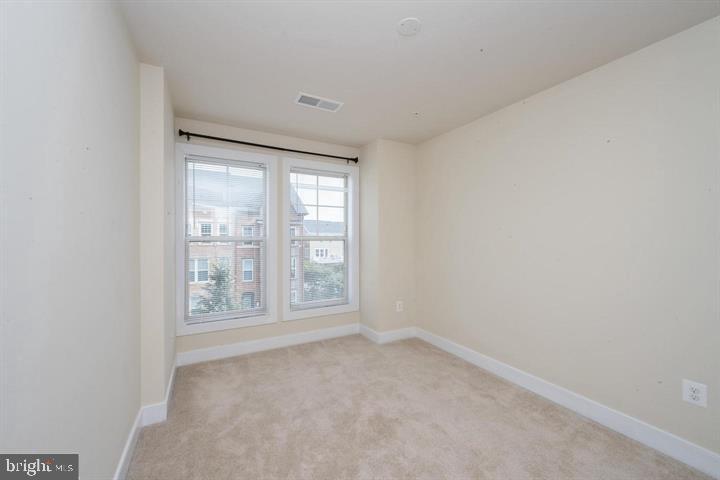 CROWN FARM - Residential Lease