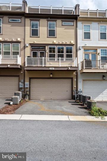 CROWN FARM - Residential Lease