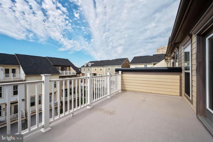 CROWN FARM - Residential Lease