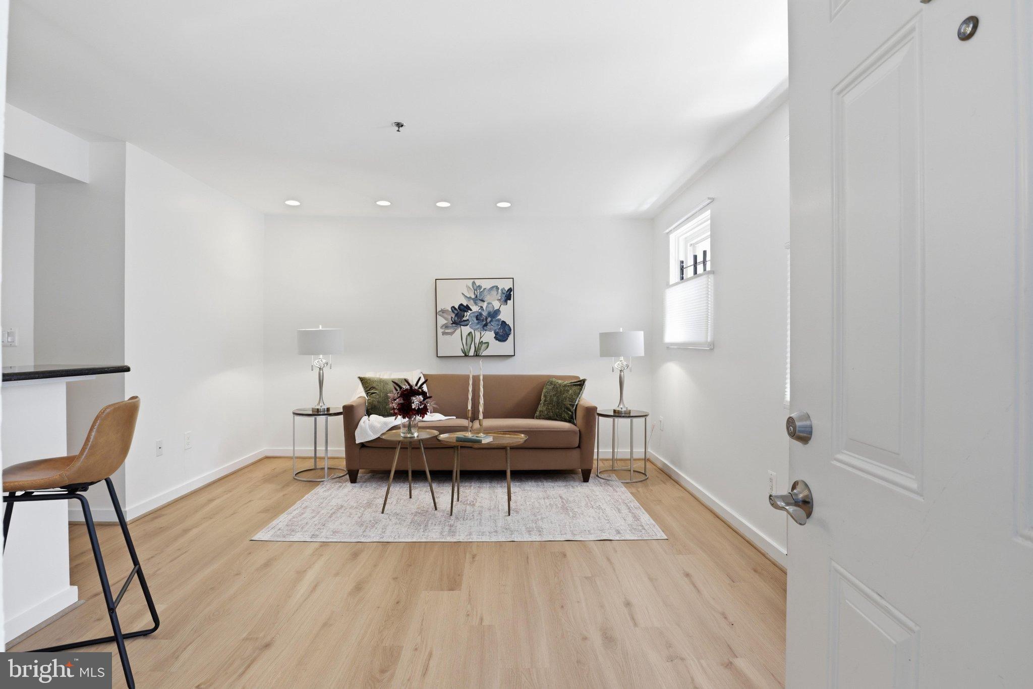 1512 MARION STREET NW 101