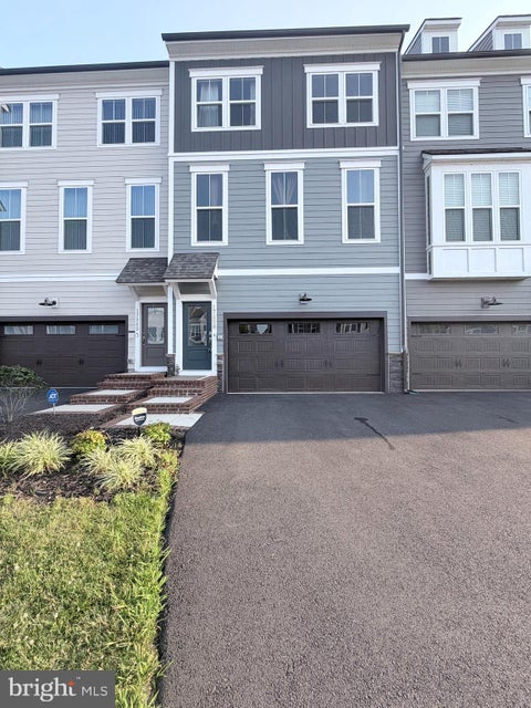Photo for 17958 WOODS OVERLOOK DRIVE
