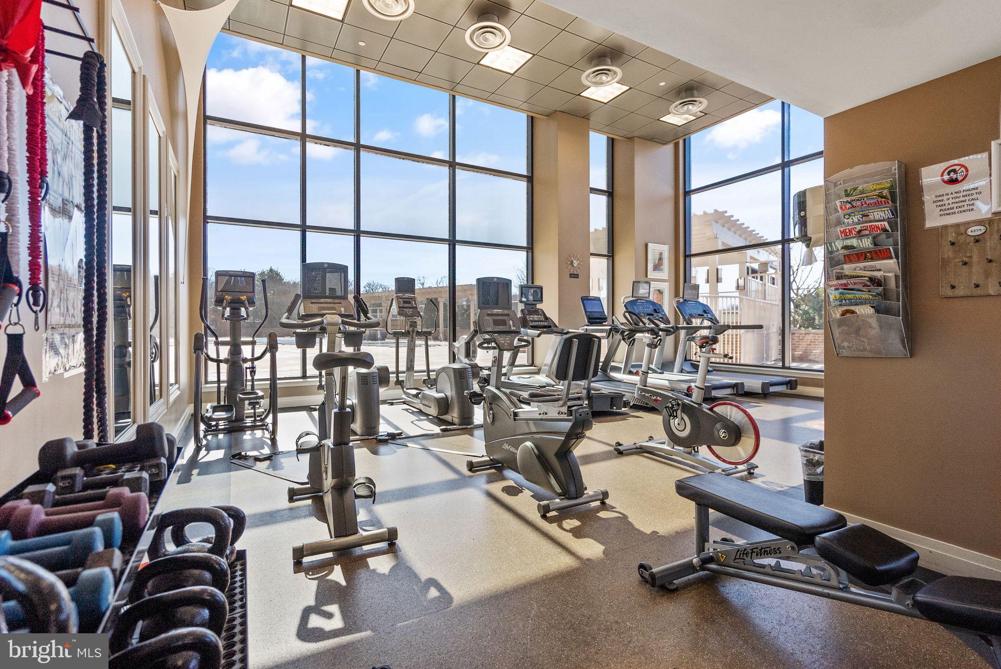 MIDTOWN ALEXANDRIA STATION CONDOMINIUM - Residential