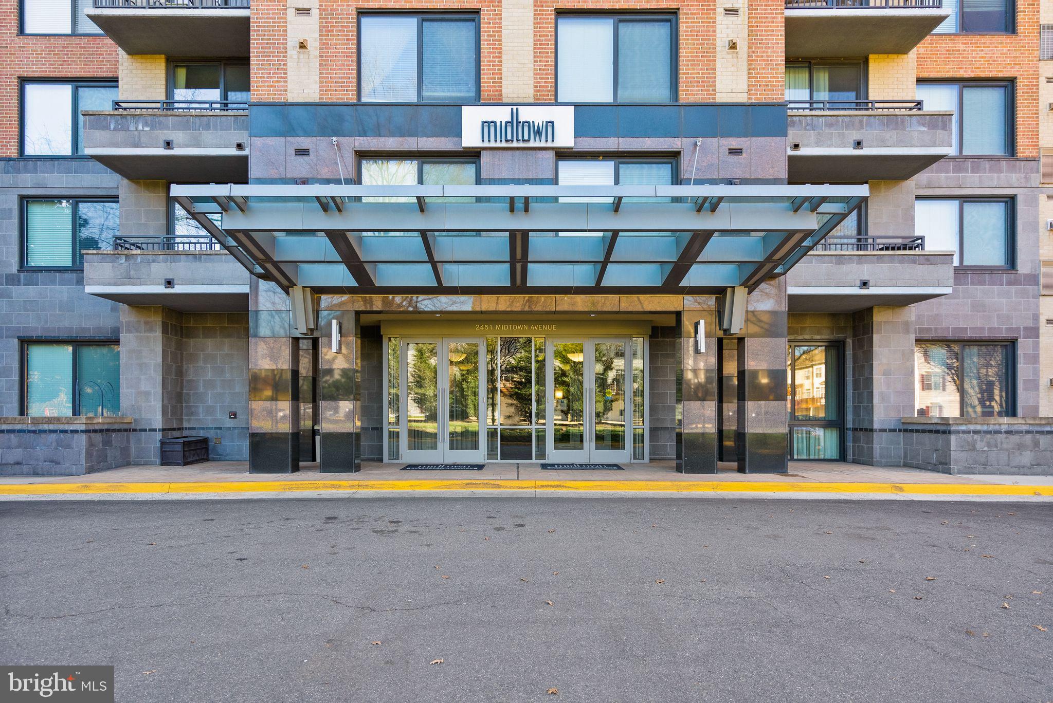 MIDTOWN ALEXANDRIA STATION CONDOMINIUM - Residential