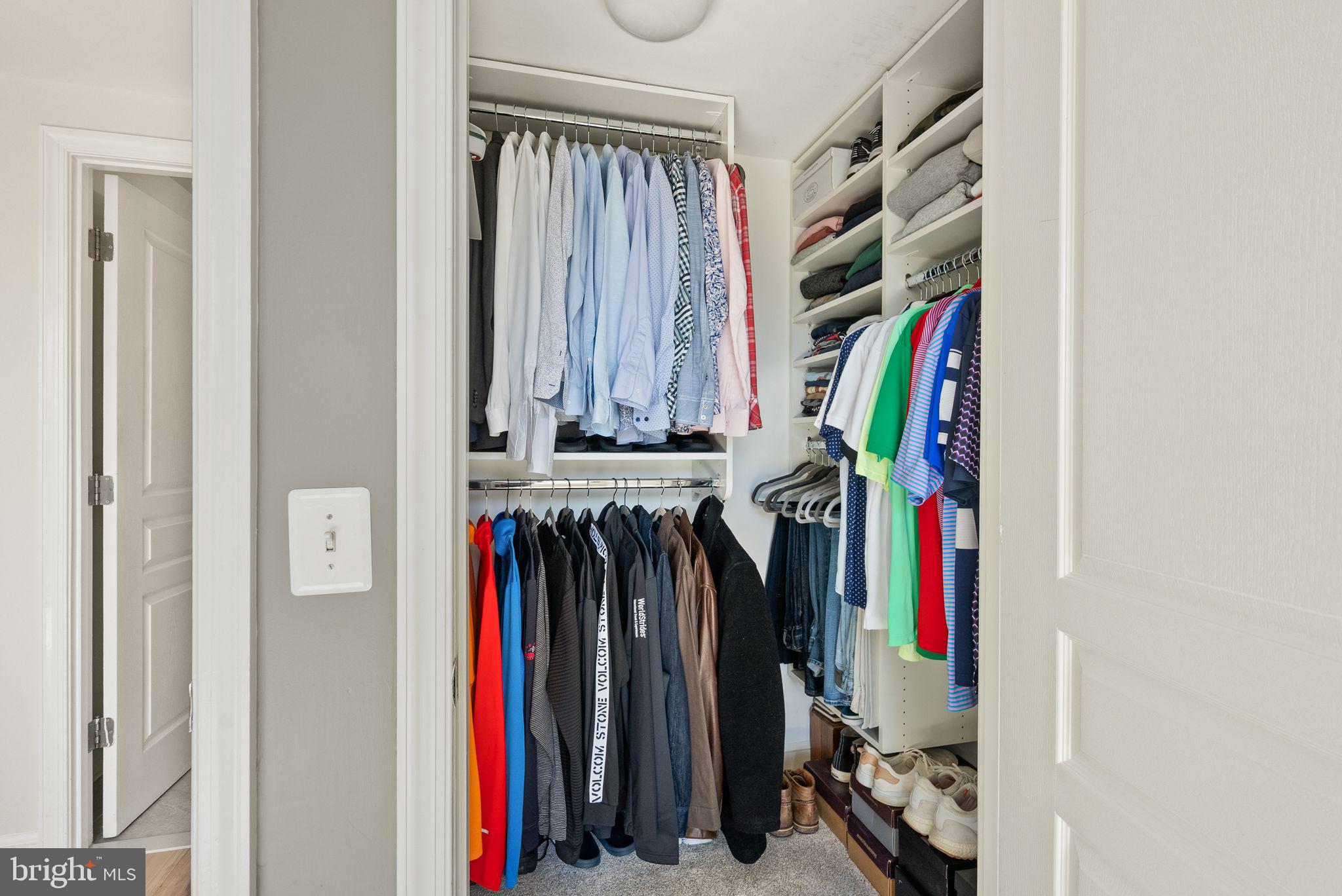 MIDTOWN ALEXANDRIA STATION CONDOMINIUM - Residential