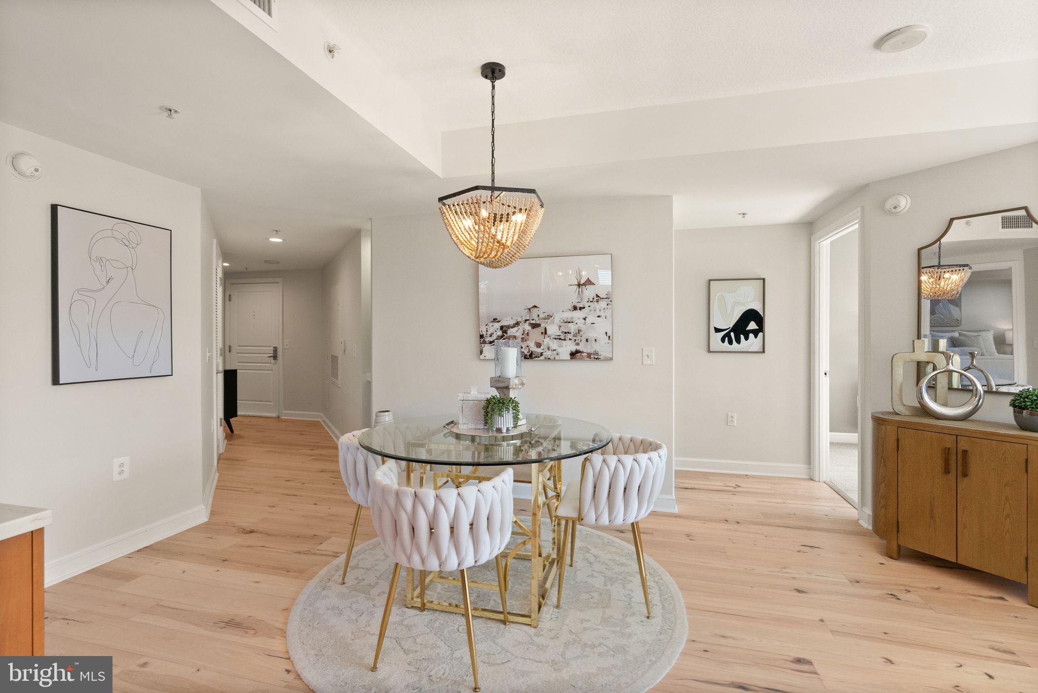 MIDTOWN ALEXANDRIA STATION CONDOMINIUM - Residential