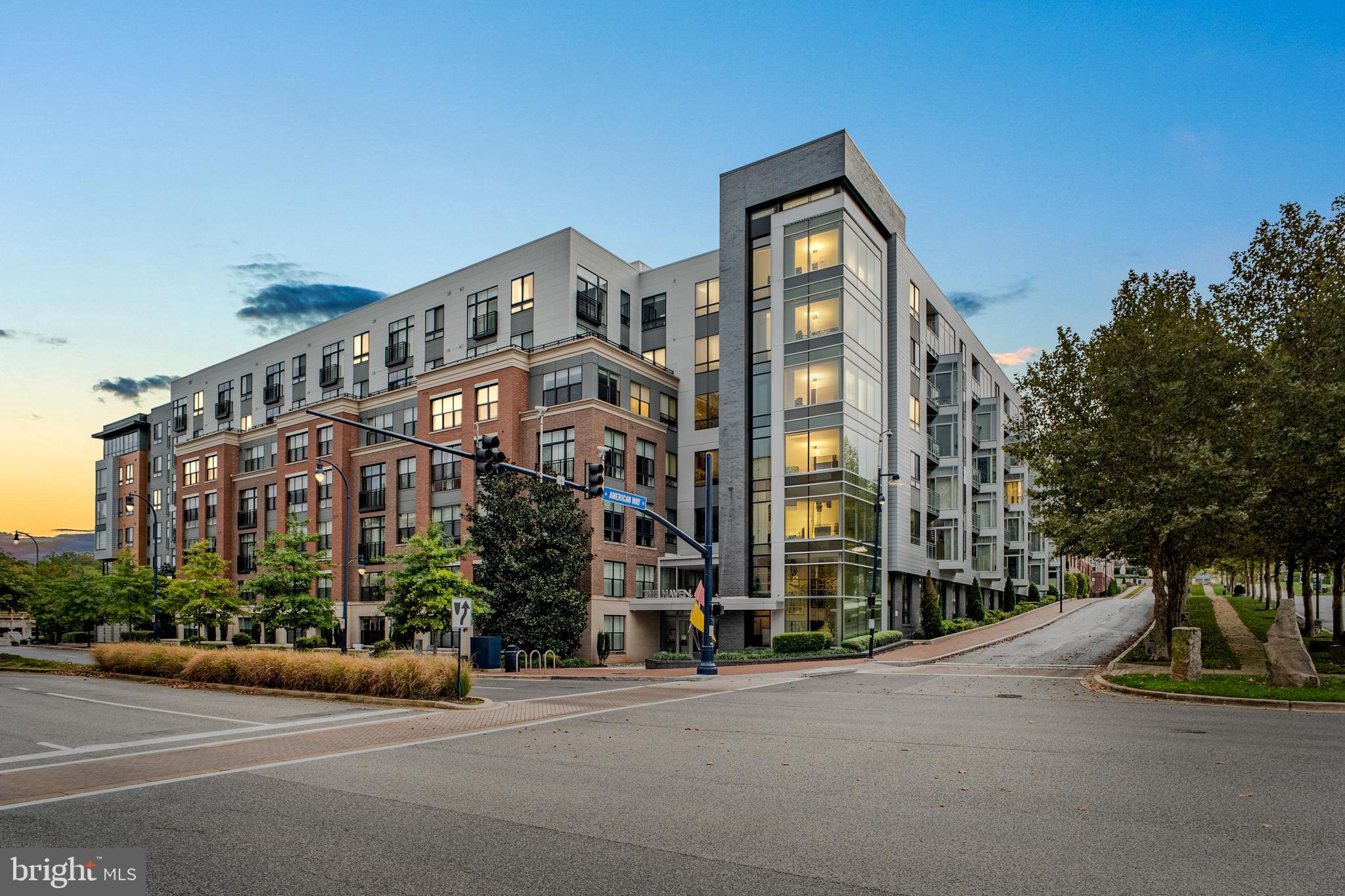 NATIONAL HARBOR - Residential