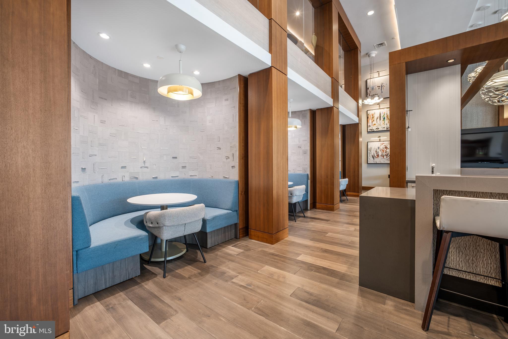 NATIONAL HARBOR - Residential