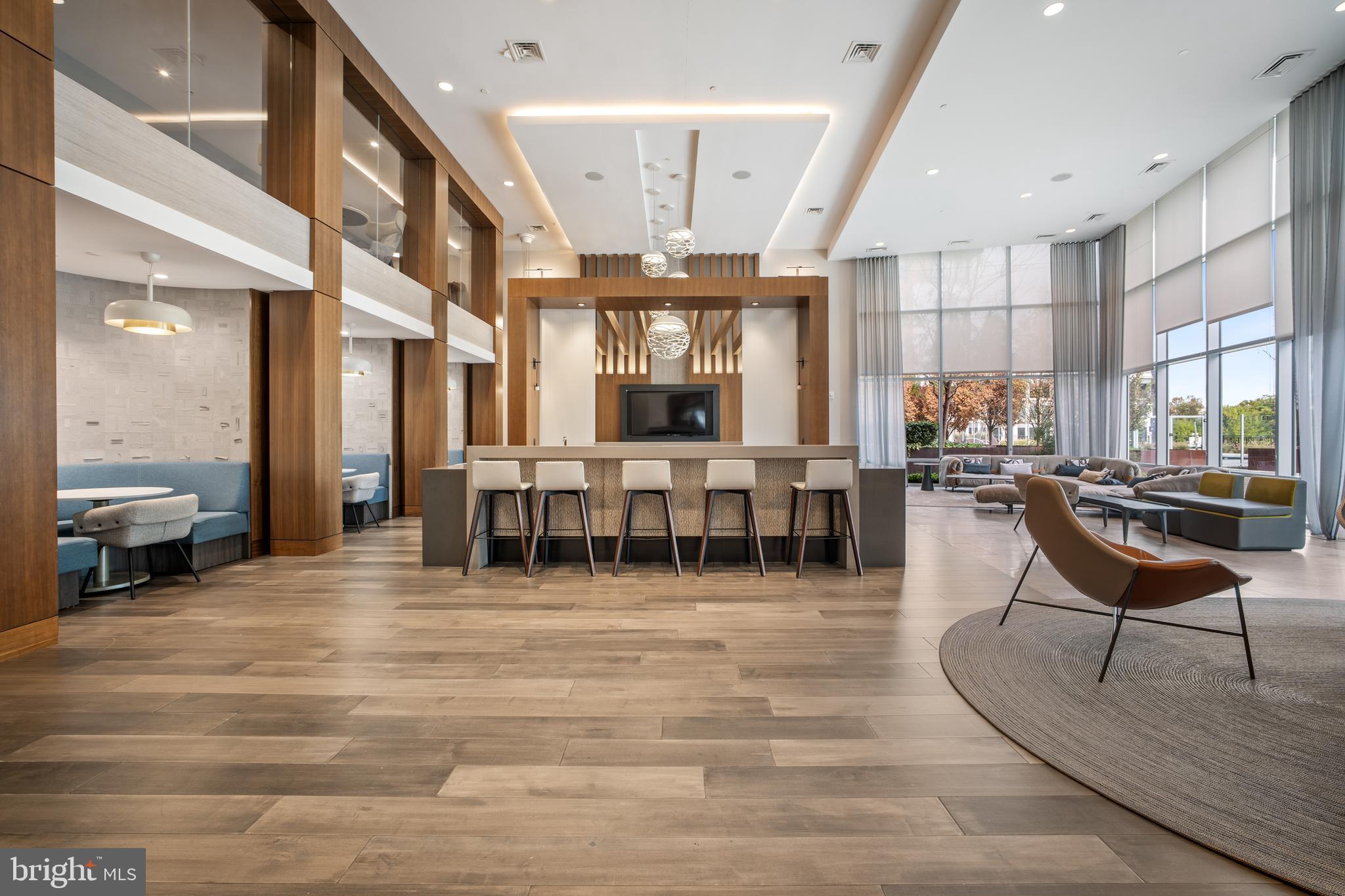 NATIONAL HARBOR - Residential