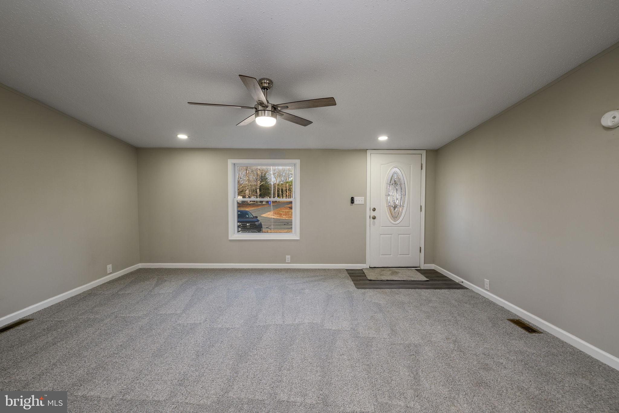 CAPTAINS GRANT - Residential