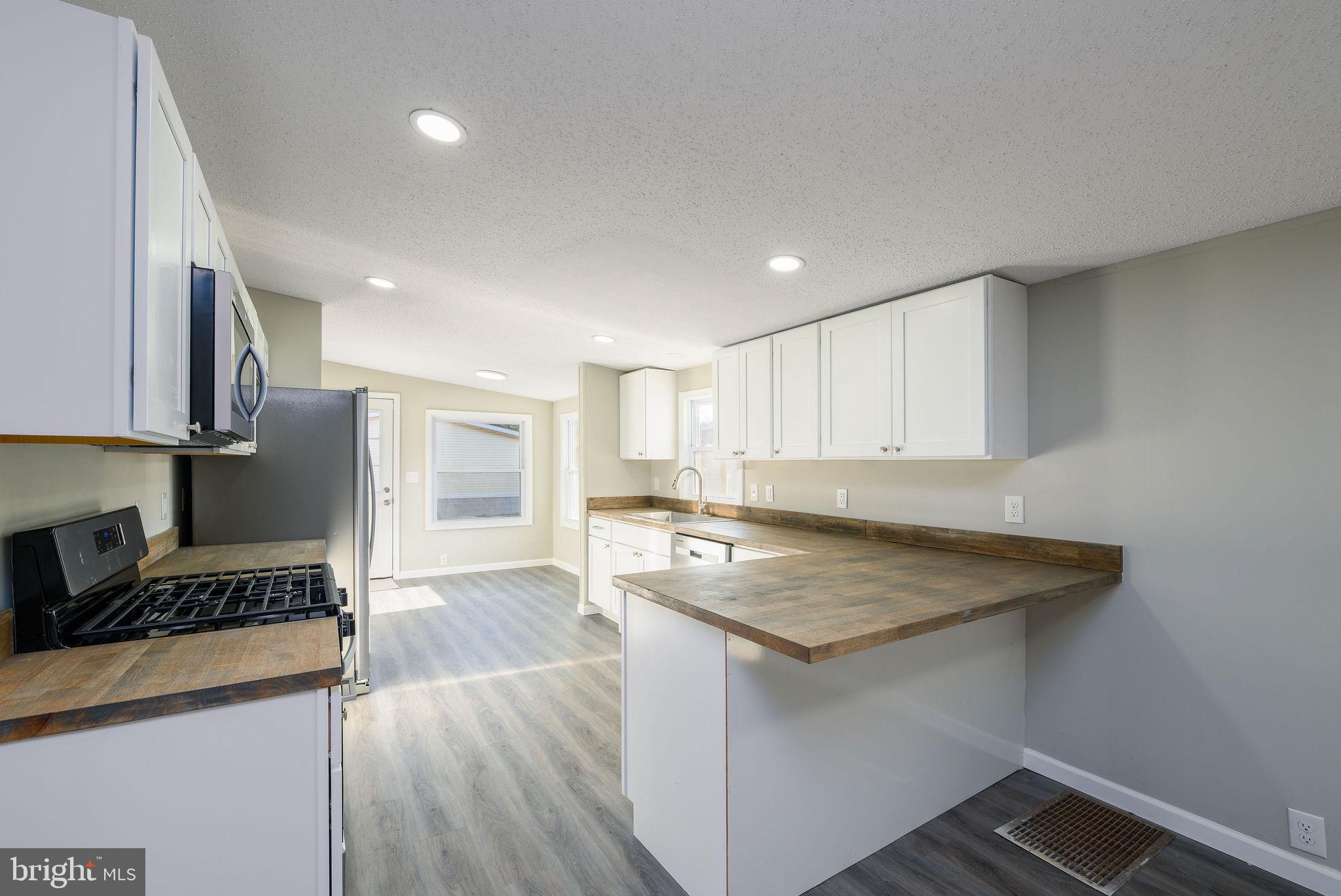 CAPTAINS GRANT - Residential