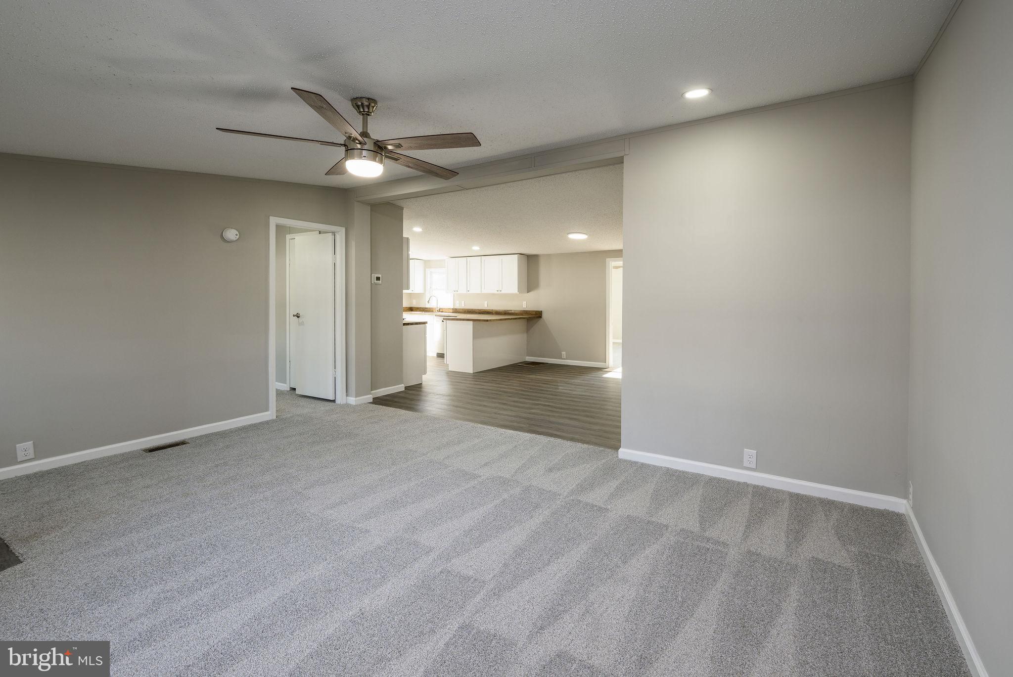 CAPTAINS GRANT - Residential